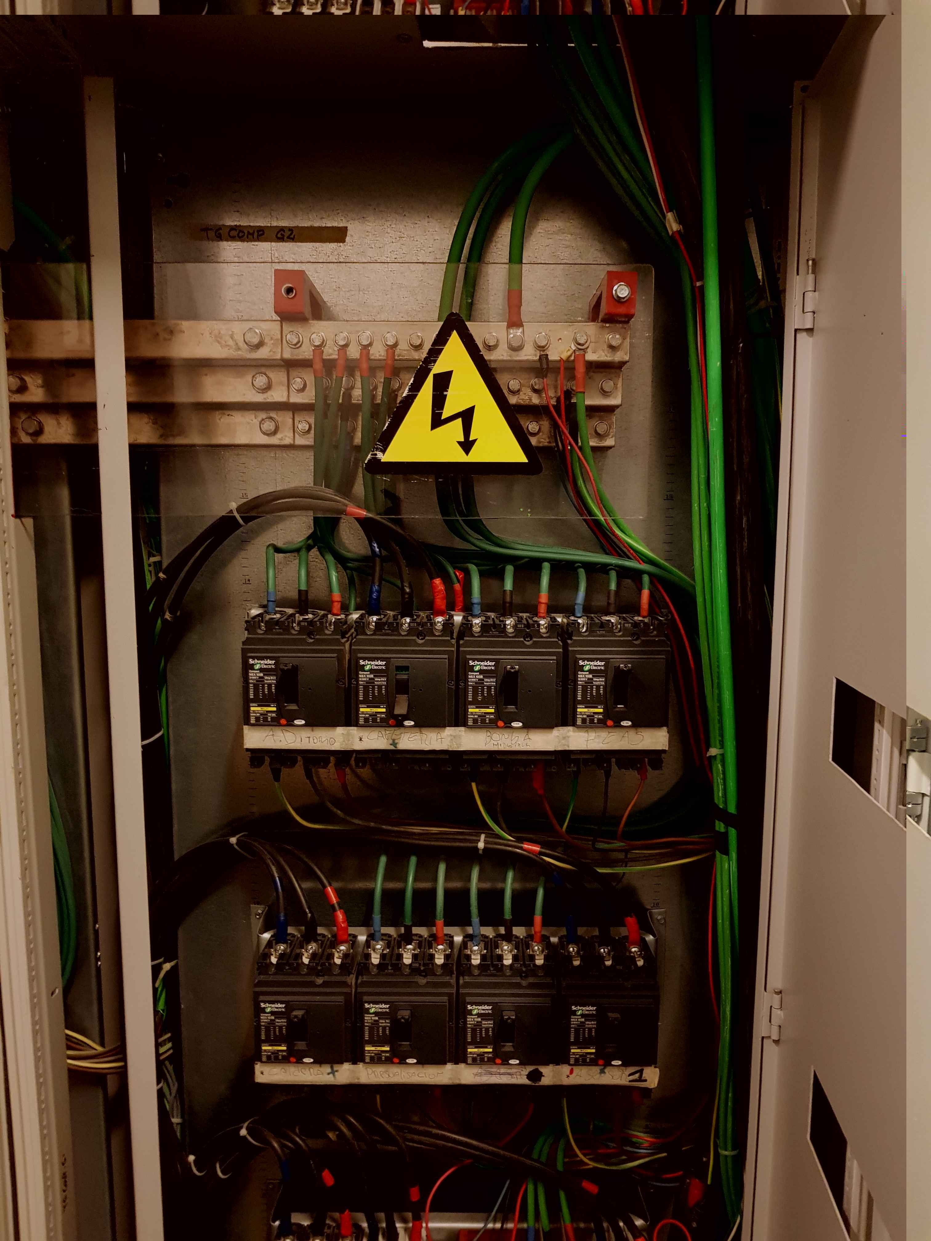 SERVICIOS DE MANTENCIONES ELECTRICAS